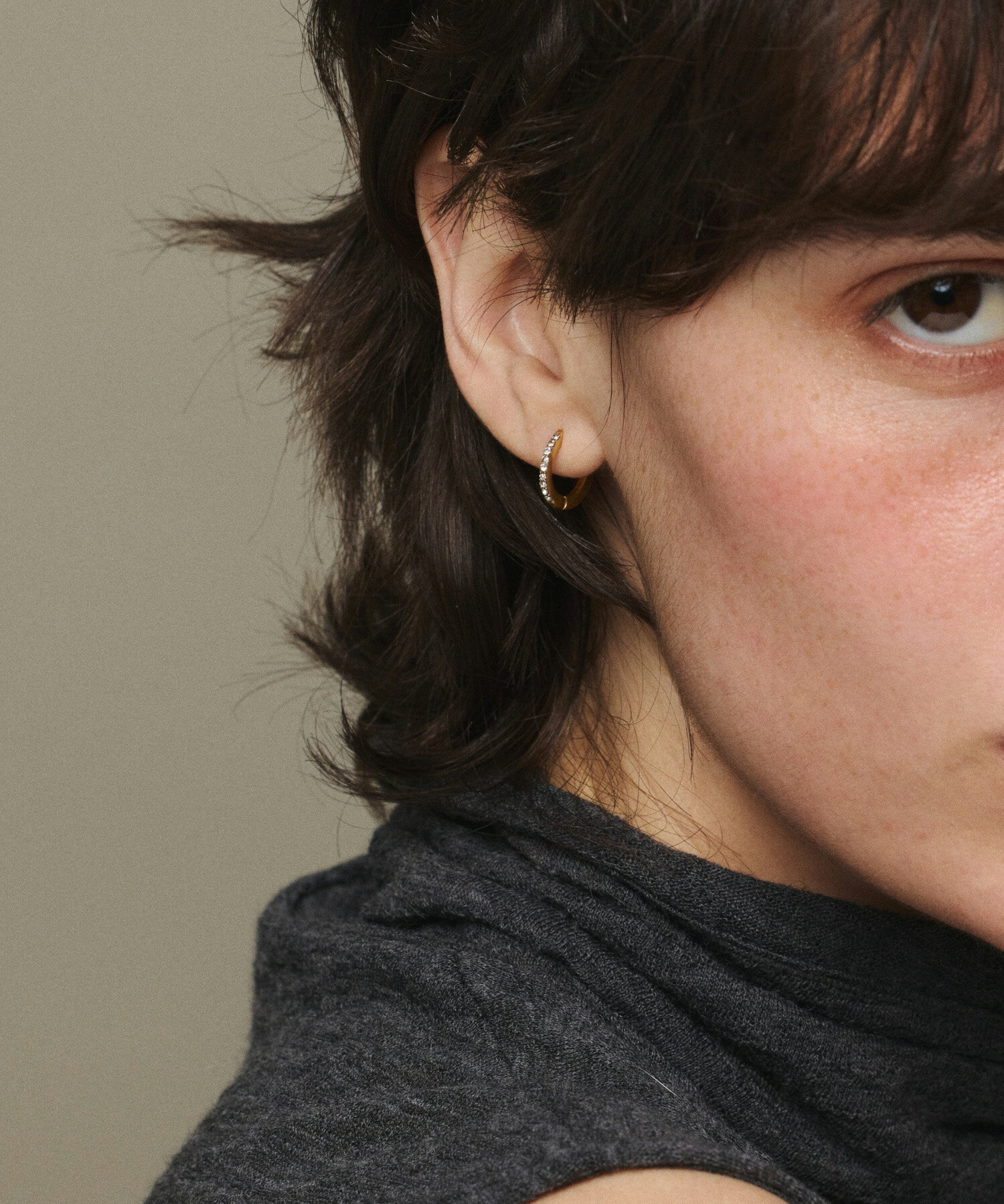 【ゴールド】ジルコニアフープピアス | CENE セネ せね 金属アレルギー アレルギー対応 つけっぱなし サージカルステンレス シンプル ゴールド レディース ピアス プレゼント 送料無料のサムネイル