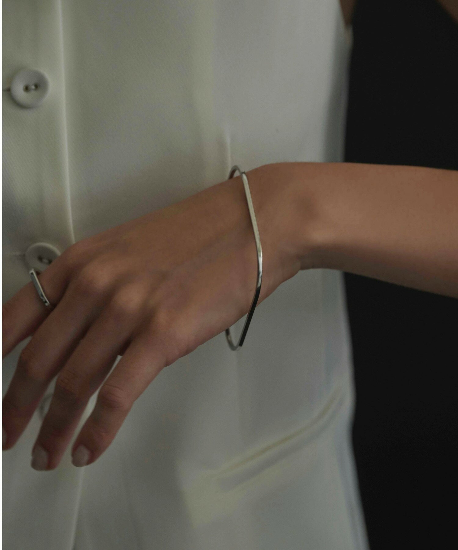 【シルバー】クオードバングル | CENE セネ せね 金属アレルギー アレルギー対応 つけっぱなし サージカルステンレス シンプル シルバー レディース ブレスレット バングル プレゼント