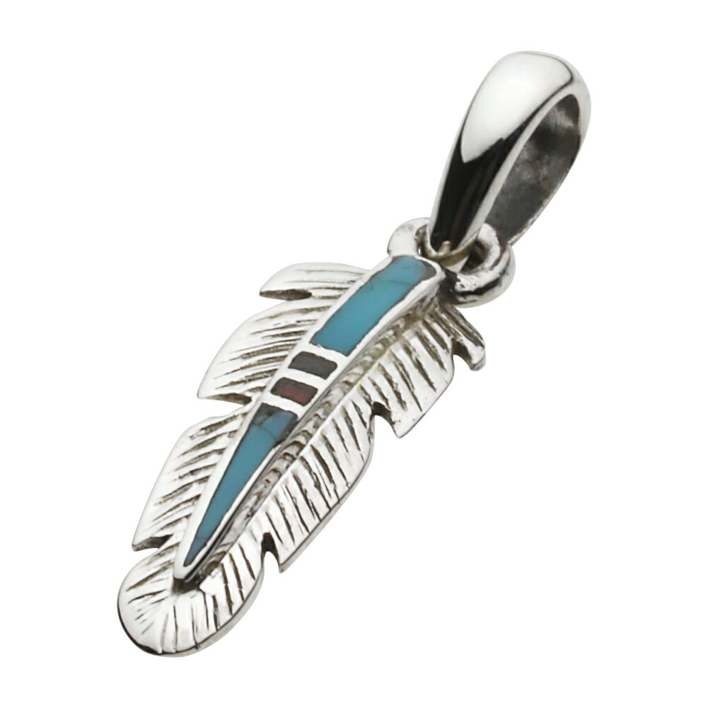 ネイティブフェザー ペンダント p0776 縦:30mm　横:8mm　厚さ:2mm　重さ:2g フェザーモチーフの小振りなシルバーペンダントトップです。 レジンで彩を加えたりと細部まで手の込んだシルバーアクセサリーです。 小振りなので重ね着...