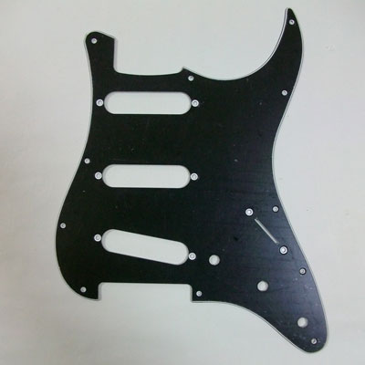 Montreux 《モントルー》 USA SC 72 BLACK 3PLY [商品番号 : 8147] ピックガード