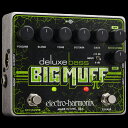 Overview ベーシストに人気があった緑色のロシア製ビッグマフを受け継いだBass Big Muff Piに、ベーシストに特化した機能をさらに追加したのがDeluxe Bass Big Muffです。 クロスオーバー・フィルターにより、歪んだ音にはハイパス・フィルター、ドライ音にはローパス・フィルターを掛けられます。ブレンド・コントロールは、歪みのエフェクト成分とドライ音をミックスすることができるので、歪んだエフェクト音にベース本来の芯が太いドライ音を両立させることで完璧なベース用のドライブサウンドを実現します。 Specs Crossover Filter Gate Blend Control 0dB/-10dB Input Pad Switch D.I.Output Direct Output Buffered Bypass 寸法：144mm(W) x 119mm(D) x 60mm(H) 580g 電源：9Vバッテリー or 9V DCセンターマイナスアダプター JP9.6DC-200（別売） ※この商品は在庫が無い場合、ご注文からお届けまでお時間を頂きます。ご迷惑をおかけしますが予めご了承下さい。※お急ぎの方はお手数ですが、納期をお問い合わせの上ご注文下さいませ。