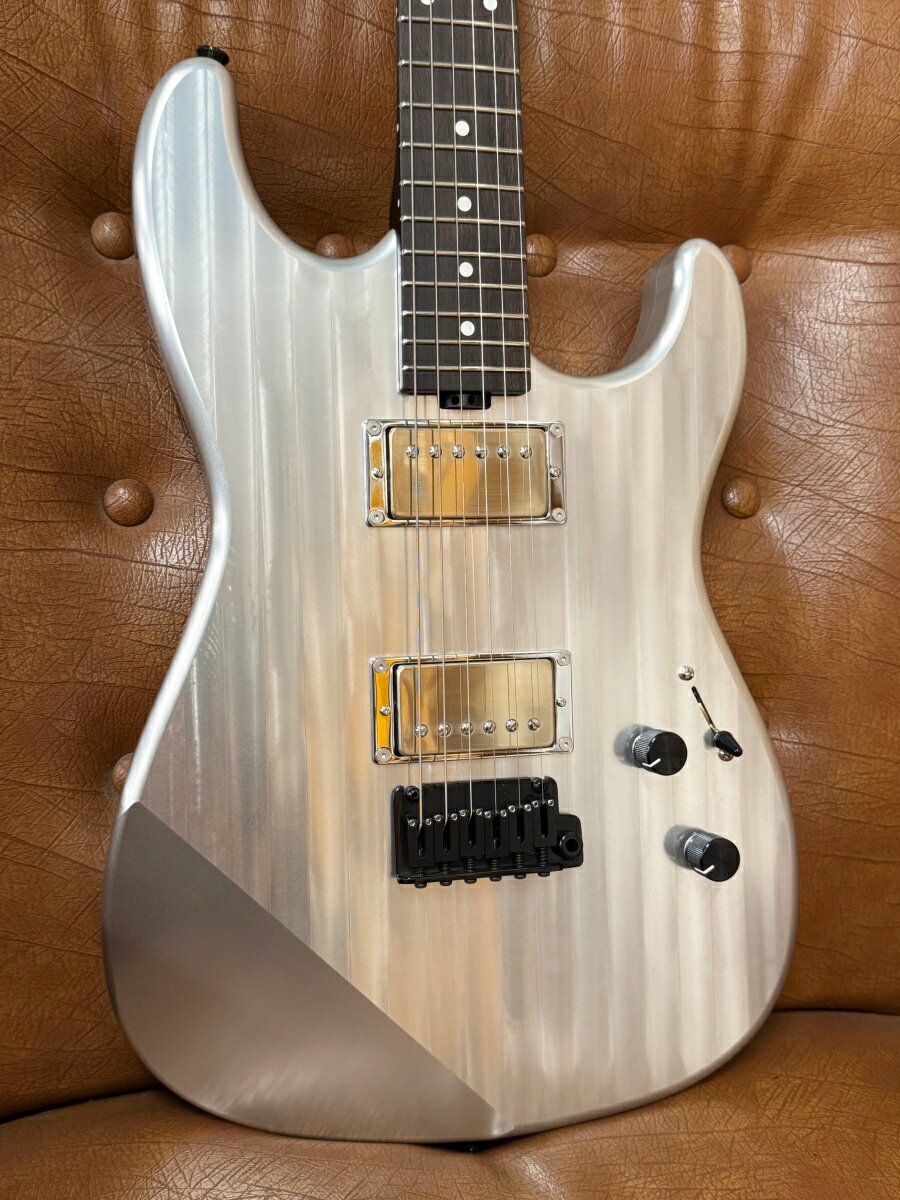 Rakuten - 【送料無料】Vincita Allumìnio-G Machined Aluminum (A5052) Body エレキギター