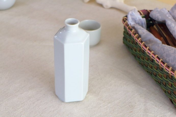 シンプル六角細長花瓶 フラワーベース 花瓶 花器 一輪差し フラワーポット 花入れ ...