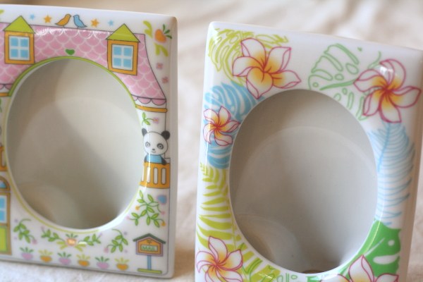 かわいい陶器製写真立て Lサイズ 日本製 瀬戸焼 デジタルもいいけど・・・ 写真たて 陶器製 アルバム インテリア フォトフレーム [2]