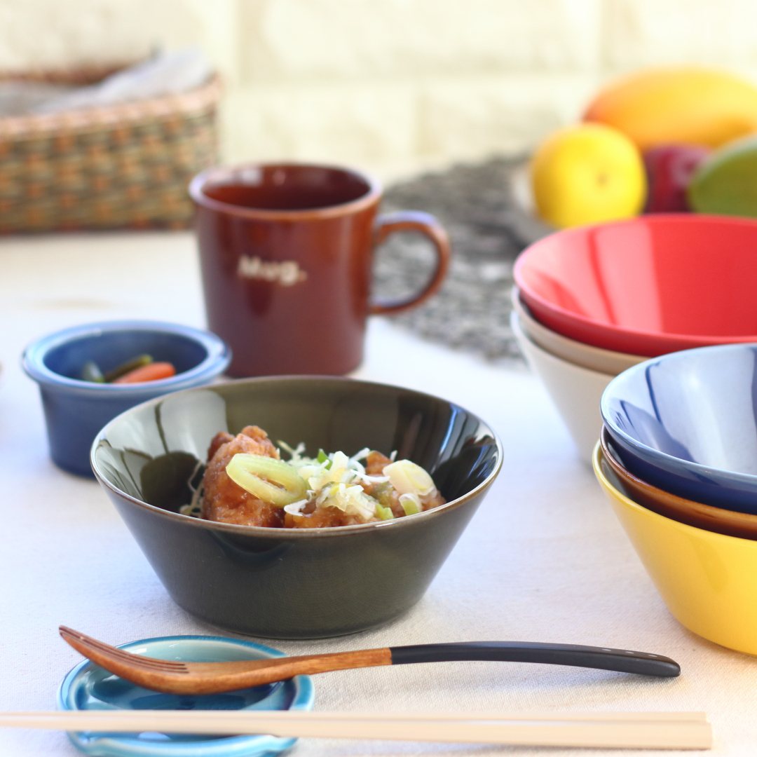 ファンレスト サラダボウル 日本製 美濃焼 日本製 瀬戸焼 14.5cm ネイビー 紺 藍色 グリーン 緑 ブラウン 茶色 白 ホワイト ベージュ 黄色 イエロ...