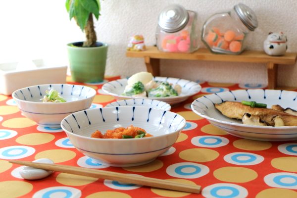 渕十草 煮物鉢15.5cm 和食が映える十草柄...の紹介画像3