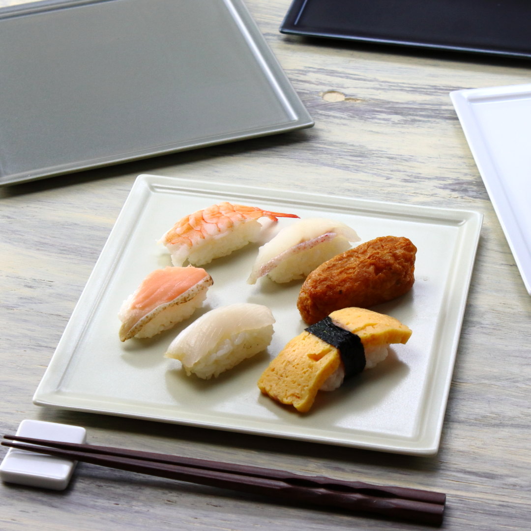 フレーム スクエアプレート Lサイズ 21.5cm 日本製 美濃焼 スクエア プレート 正角皿 角皿 大皿 ディナープレート メイン皿 パスタ皿 サラダ フレン...