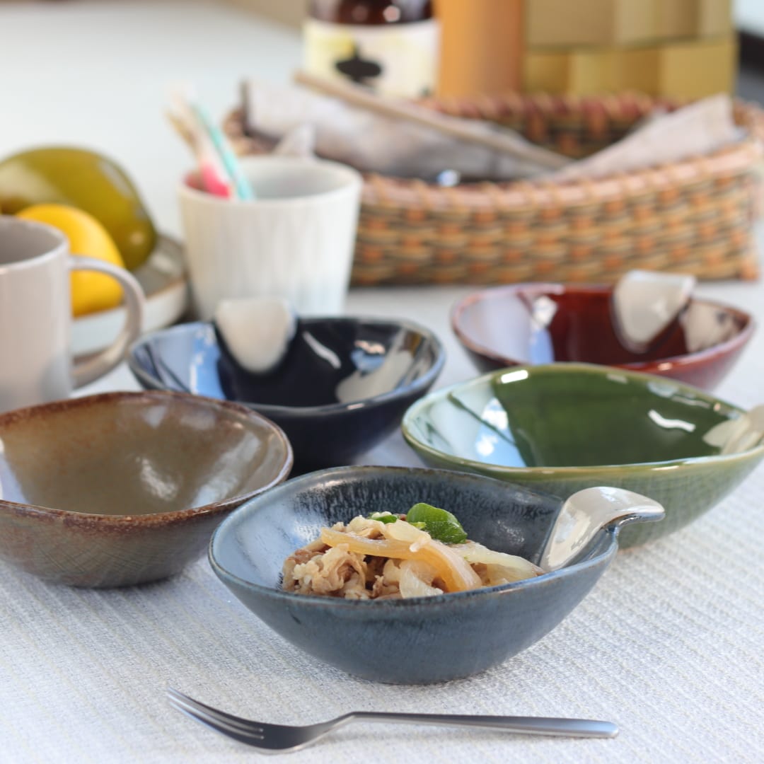 Rakuten - 双葉 とんすい 日本製 瀬戸焼 とんすい 呑水 トン水 小鉢 鍋 ボウル ボール 中鉢 鉢 小付け サラダ鉢 肉じゃが鉢 煮物鉢 奴鉢 おつまみ 瀬戸焼 和食器 アメ 茶 紺 ネイビー 織部