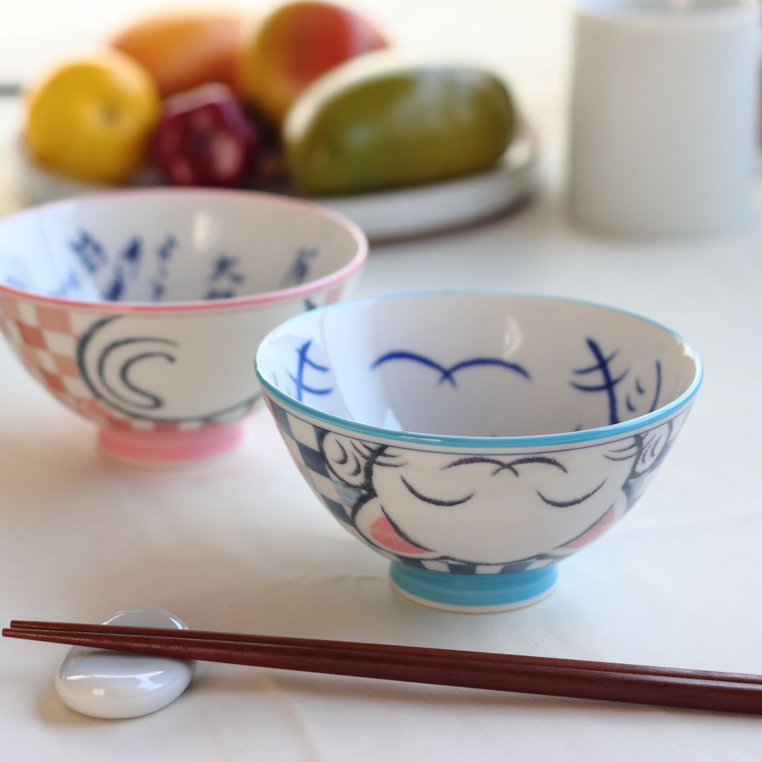 美濃焼お茶碗 笑顔猫 日本製 美濃焼 飯碗 ご飯 お椀 ご飯茶碗 茶わん ちゃわん ライス お茶碗 和食器 表示在庫限り 食器 うつわ 器 皿 お皿 陶器 陶器...