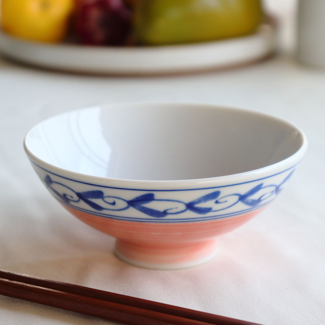 美濃焼お茶碗 藍ピンク 日本製 美濃焼 飯碗 ご飯 お椀 ご飯茶碗 茶わん ちゃわん ライス お茶碗 和食器 表示在庫限り 食器 うつわ 器 皿 お皿 陶器 陶...