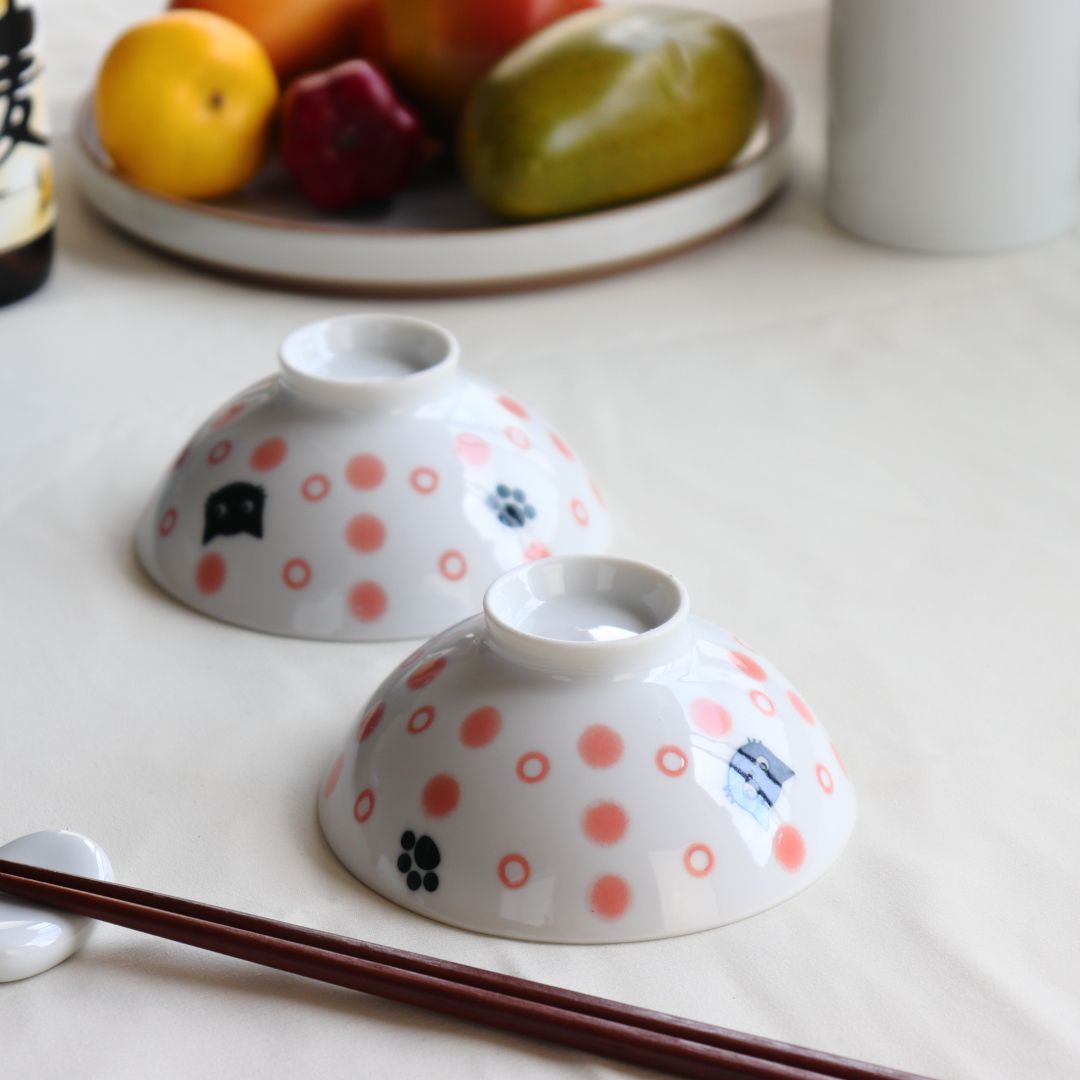 美濃焼お茶碗 ネコピンク 日本製 美濃焼 飯碗 ご飯 お椀 ご飯茶碗 茶わん ちゃわん ライス お茶碗 和食器 表示在庫限り 食器 うつわ 器 皿 お皿 陶器 陶器製 瀬戸物 カフェ