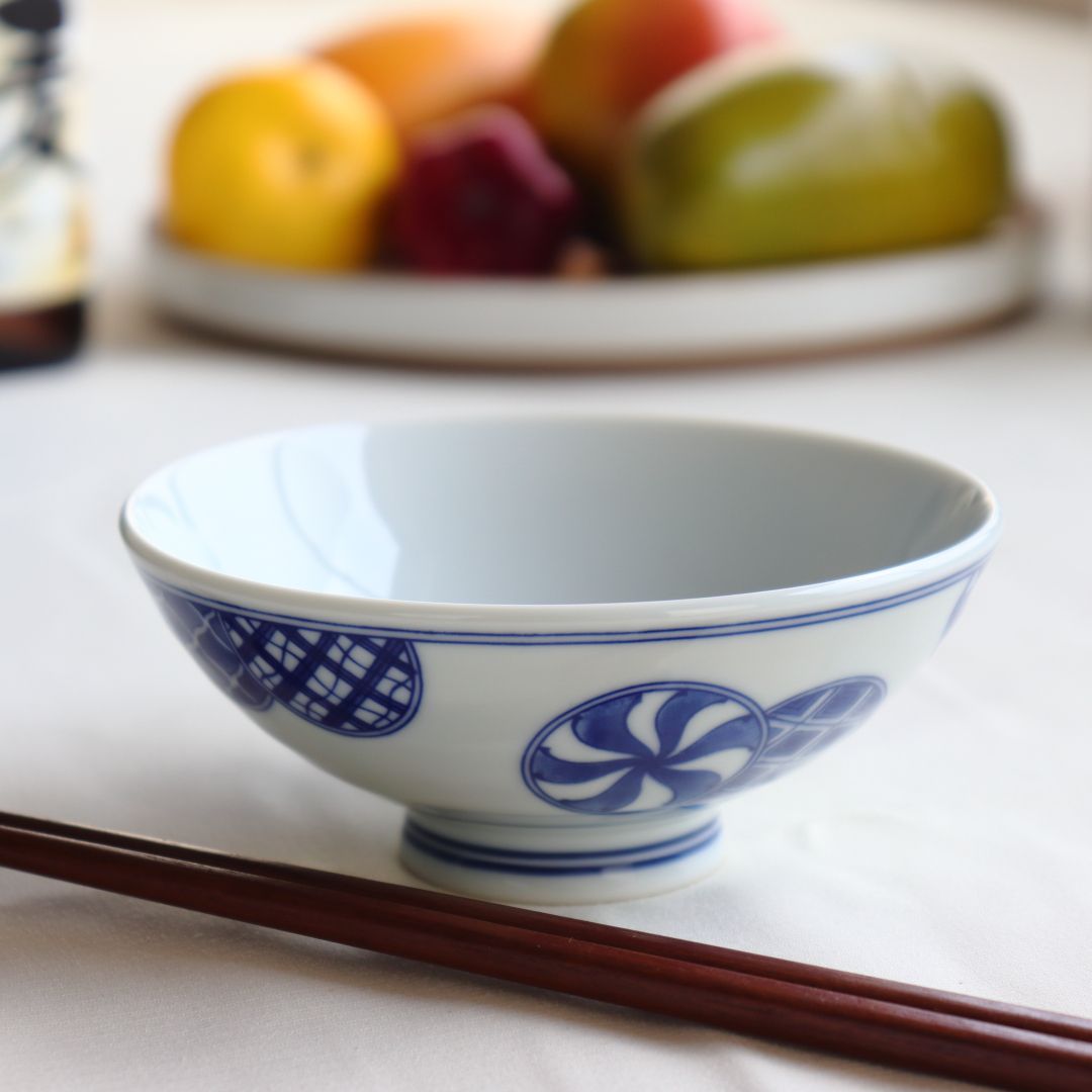 美濃焼お茶碗 丸紋 日本製 美濃焼 飯碗 ご飯 お椀 ご飯茶碗 茶わん ちゃわん ライス お茶碗 和食器 表示在庫限り 食器 うつわ 器 皿 お皿 陶器 陶器製...