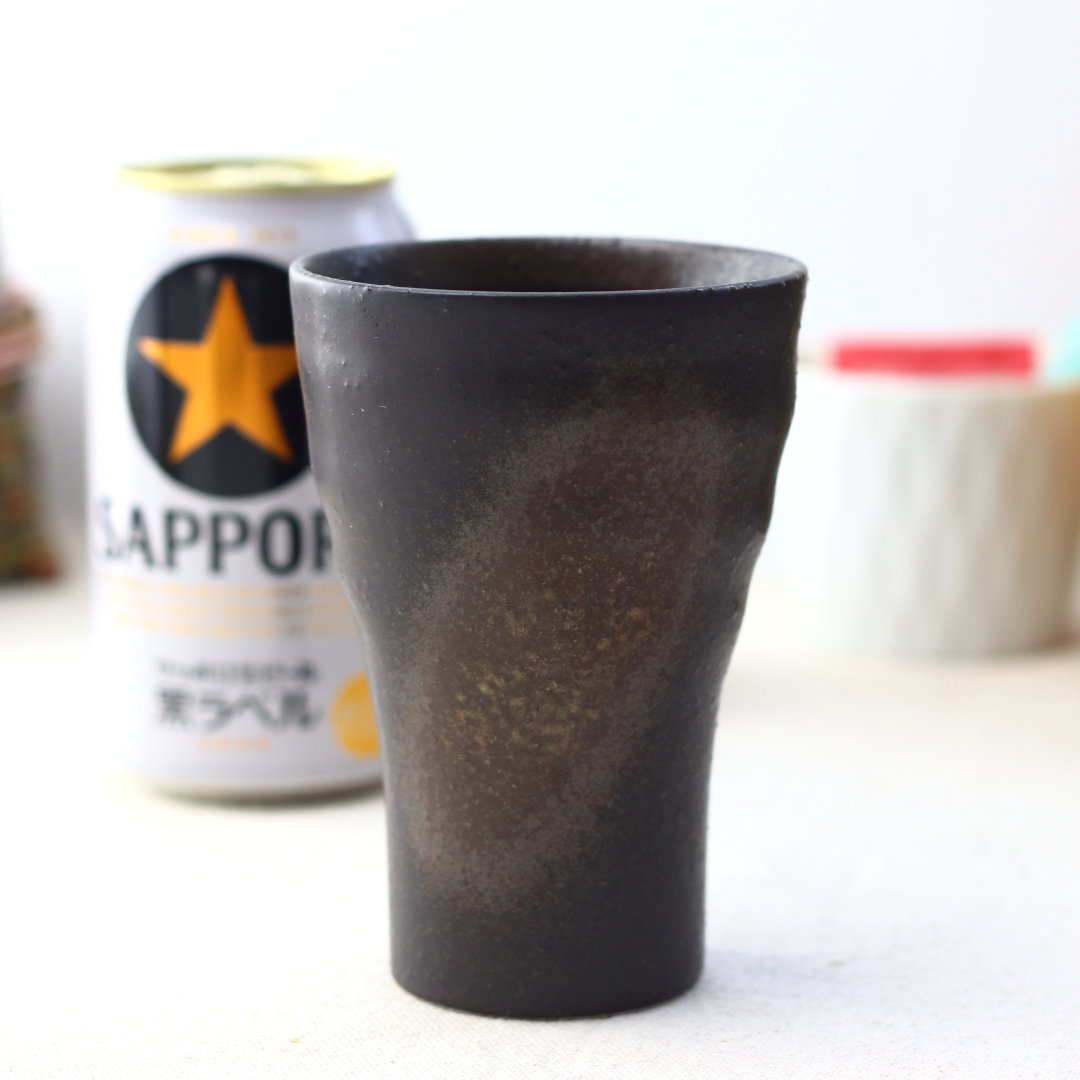 美濃焼 黒黄土刷毛ビアカップ 290ml 日本製 美濃焼 タンブラー ビアカップ 水割り ジュース ソフトドリンク ハイボール フリーカップ カップ コップ 湯...