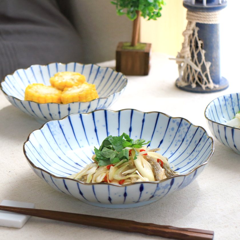 吹墨十草 パスタ鉢 20.5cm 国産 美濃焼 6.8寸パスタ鉢 菊型68深皿 深鉢 煮物鉢 大鉢 ボウル ボール サラダボール カレー皿 チャーハン鉢 パスタ...