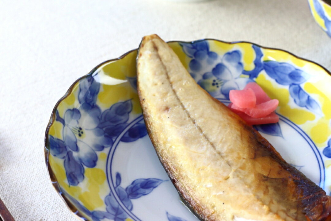 黄彩花紋 中皿 19cm 日本製 美濃焼 菊型...の紹介画像3
