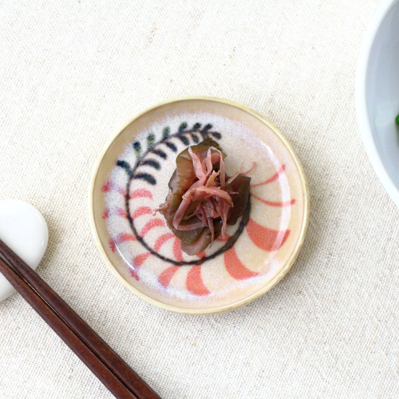 デイゴ 小皿 和食器 器 皿 陶器 磁器 おしゃれ かわいい 一人暮らし 和食 和皿 和風 沖縄 南国 食器 豆皿 丸皿 醤油 漬物 国産 美濃焼