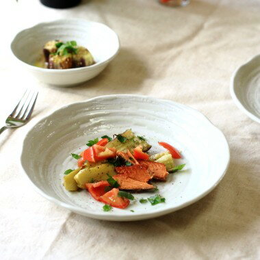 吉祥粉引 22cmマルチボール 立体的な釉薬デザインがただの和食器ではない フレンチボール 器 和洋食 パスタ皿 メインディッシュプレート 国産 美濃焼 訳あり