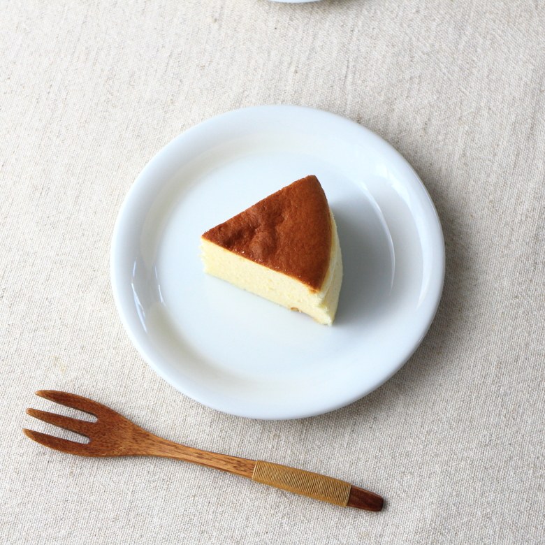 カルナ 16.5cm 取り皿 6’パン皿 食器 器 皿 お皿 陶器 磁器 陶磁器 瀬戸物 おしゃれ オシャレ かわいい カワイイ 和食器 洋食器 ヨーロピアン ...