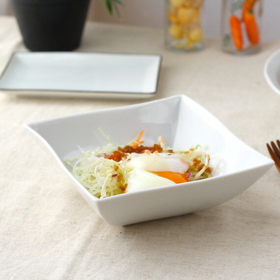 ナチュラルウェーブボール Lサイズ 大小セットで揃えてみては 白い食器 サラダ フルーツ スクエア ボウル 小鉢 ウェーブ 炒め物 国産 美濃焼 訳あり