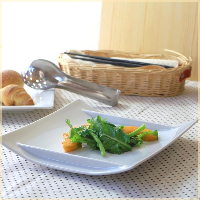 Rakuten - 汁物に強いスクエアプレート 23cm マルチプレート 角皿 パスタ皿 浅めのお皿 プレート 白い食器 カフェ食器 スイーツ 洋食器 国産 美濃焼 訳あり