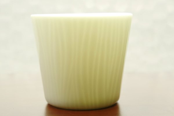 グレインカップL 170ml 8.5cm Hilineカップシリーズ コップ 薄型 光が透ける 軽量 軽い 白磁 オシャレ 定番商品 国産 美濃焼 訳あり 美濃取り寄せ
