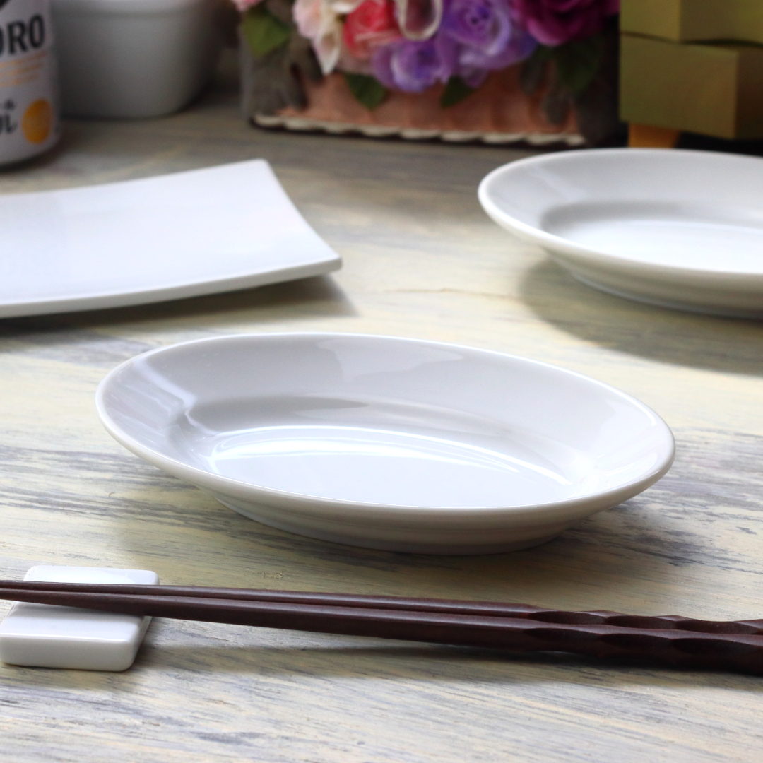 Rakuten - オーバル中華プレート 17cm 日本製 美濃焼 オーバル中華皿 小皿 中皿 楕円皿 オーバル皿 中華皿 楕円 青椒肉絲 酢豚 餃子 小付け 定食皿 プレート 白 白い食器 表示在庫限り 食器