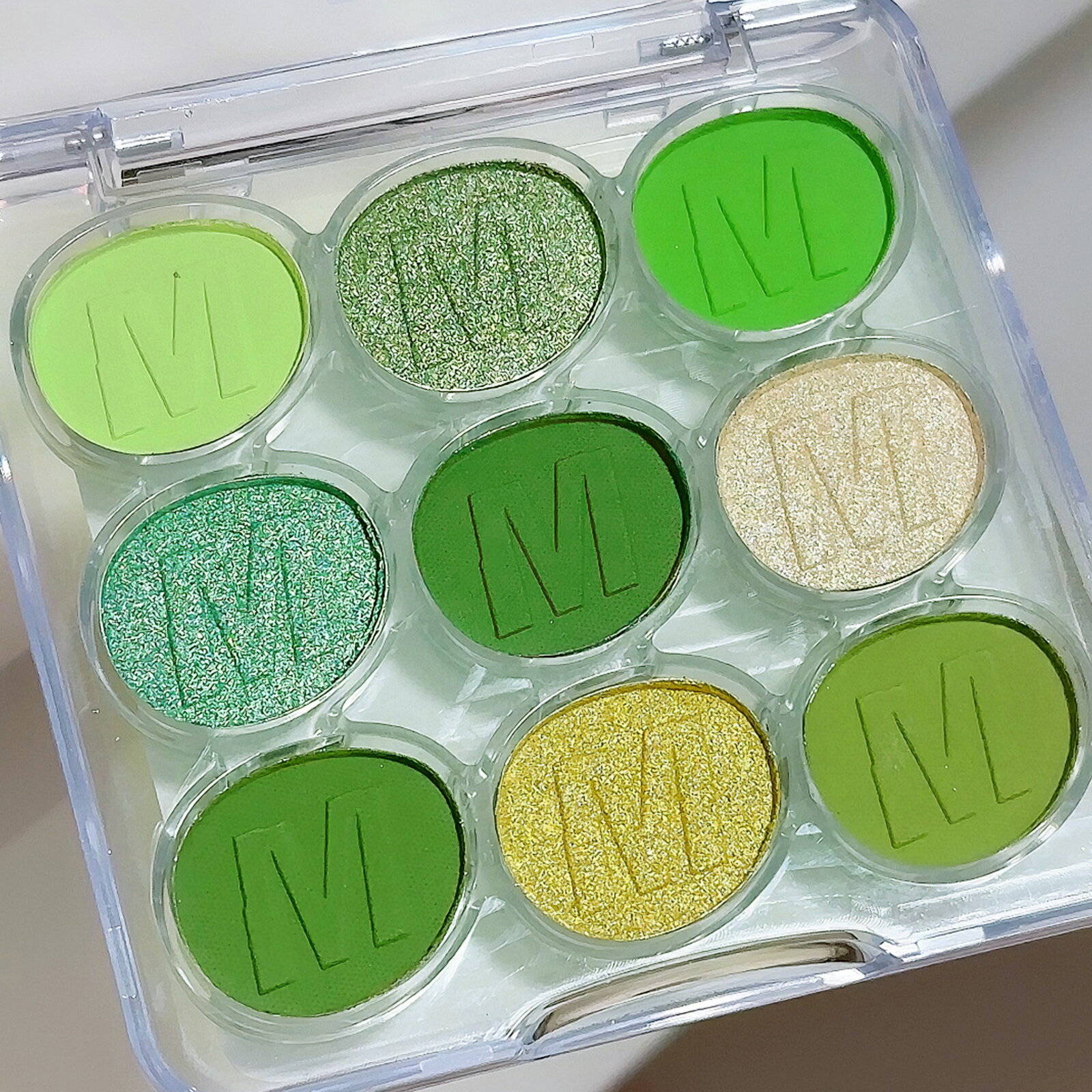 【P10倍&550円OFF】新品 9色 1# スモッグフォレスト(?霾森林) アイシャドウ パレット アイパレット アイシャドーコスメ アイメイク グリッター ...