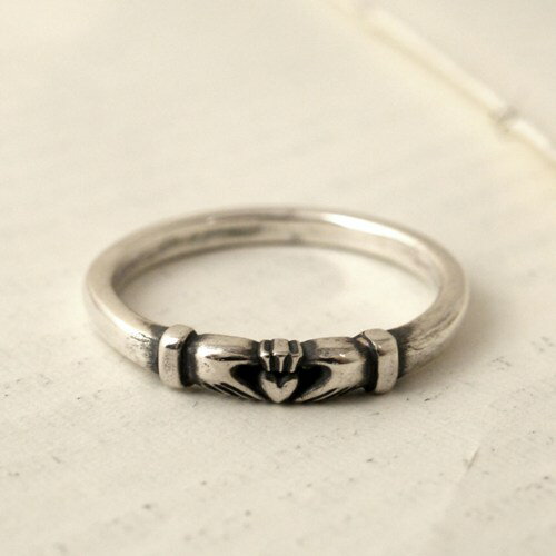 Vantique CLADDAGH RING-SILVER