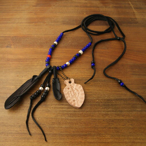 Rooster King & Co.・J.D Black Feather Necklace Blue