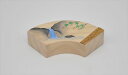 【茶道具/香合/kogo/incense container】桐扇面香合 青楓に滝 塚本規義作(桐箱)