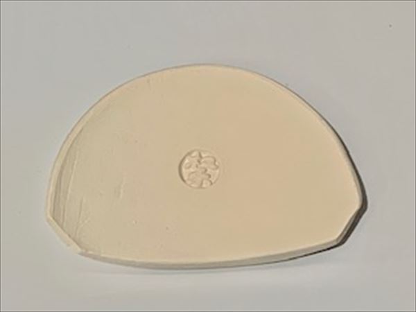 前瓦　白　大（尺0以上の風炉に）