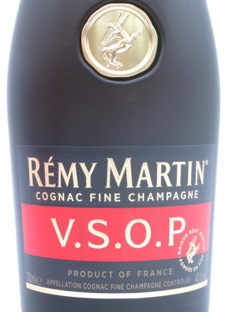 【ギフト】 レミーマルタン VSOP 箱付き 正規品 40度 700ml