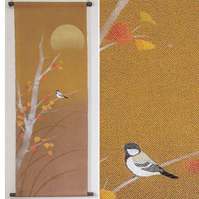 【お取り寄せ】麻彩色手描きタペストリー『シジュウカラ』(掛軸、和風タペストリー)【秋/四十雀、白樺、シラカバ、鳥、紅葉】【送料無料】
