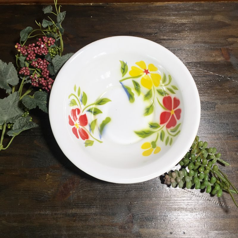 樂天商城 - 【ホーローボール：18cm】【A：ボール型：18cm】華やかな花柄　皿タイ料理　エスニック料理タイ雑貨　アジアン雑貨食器　陶器
