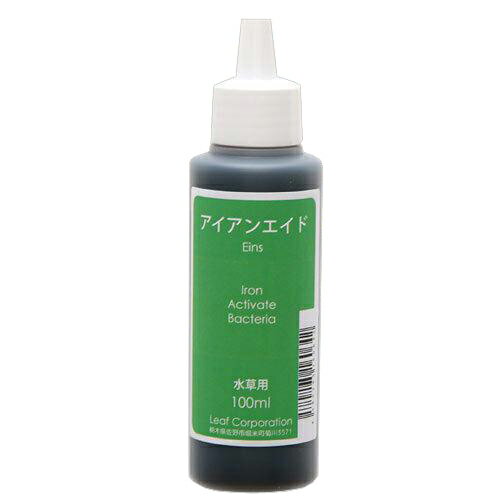 メーカー：(株)リーフ Leaf Corp水草の管理に！アイアンエイド　（水草用）特長●水草が吸収しやすい形の鉄分を豊富に含んでおり、水草の白化現象の予防と改善に高い効果を発揮します。●水草が白くなってきた、もしくは赤系の水草が退色してきたなど思われた方には是非おすすめの商品です。●バクテリアを活性化する各種有機酸も豊富に含まれており、発芽の促進にも最適です。内容量100mLご使用方法●添加方法として、水草が白く変色するのを防ぐために、1週間に1回、目安として5リットルに2滴を添加してください。●60cm水槽では24滴になるとお考えください。なお、この添加は、バクテリアの働きを活性化させる効果もあります。●新芽が白くなっていることに気づいた場合や赤系の水草の色がぬけていると感じられた場合には、1週間に1度ではなく数日かけて上記の方法で添加を行ってください。●改善がみられたら、1週間に1度というサイクルに戻してください。ご注意※本製品は水草用薬剤です。これ以外の使用はできません。※本製品使用時に、水が茶色になることがありますが成分による原因であり、異常ではありません。※藻が発生している水槽で使用しますと、藻が増幅する可能性もございますのでご注意ください。※定期的な水換えを行い（週に1回、1／3程度）、鉄分がたまることによる水草への影響を防ぐよう心がけてください。※乳幼児の手が届かないところに保管してください。Leaf　CO2　ボンベ　74g　5本セット　炭酸ボンベ　汎用品　新瓶　水草育成　水草　水草水槽お一人様3点限り　Leaf　CO2　ボンベ　74g　1本　炭酸ボンベ　汎用品　新瓶　二酸化炭素　水草育成　水草　水草水槽Plants　Green　プランツグリーン　500ml　（水草の栄養液）炭酸カリウム　50gトロフィカル　K＋　500ml … _gardening　アクアリウム用品　naisyoku_syukei　_aqua　器具　肥料　水草用添加剤　液体タイプ　leafpoint0820器具　leafwater　ourmt55　一押し水草添加剤　palad82　kuric23　leafnewjan　fsaqua08　kgjer31　4580295160642　hwlist　endolist　size_unmeasure　opa2_delete　液肥　pus_2206_leaf08　hw1fszlist　pus2304leaf09　y22m01　pus2403leaf02　pus2405leaf01■この商品をお買い上げのお客様は、下記商品もお買い上げです。※この商品には付属しません。■Leaf　CO2　ボンベ　74g　5本セット　炭酸ボンベ　汎用品　新瓶　水草育成　水草　水草水槽お一人様3点限り　Leaf　CO2　ボンベ　74g　1本　炭酸ボンベ　汎用品　新瓶　二酸化炭素　水草育成　水草　水草水槽Plants　Green　プランツグリーン　500ml　（水草の栄養液）炭酸カリウム　50gトロフィカル　K＋　500ml