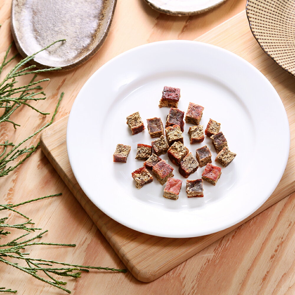 犬　おやつ　国産　ひとくちカツオキューブ　25g　無添加　無着色　ドッグフード　関東当日便