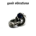 ■商品説明 ■ブランド名： good vibrations【グッドバイブレーションズ】 ■品名：蛇 ピアス ■素材： シルバー925、ミスティックトパーズ ■サイズ：W :8mm　H :11mm ■重さ：2g ■店長コメント good vibrations/グッドバイブレーションズは、 マヤ、アステカ文明からインスパイアされた「メキシカンスカル」、 ローマカトリック教会公認の三大奇跡のひとつである「グアダルーペマリア」など、 世界中の芸術・信仰・文化遺産などのモチーフをデザインに落とし込んだ本能が惹かれるシルバージュエリーブランドです。 ミスティックトパーズとは、トパーズの表面にチタンなどの金属をPVDコーティングした素材で、七色に輝くことからレインボートパーズとも呼ばれています。 蛇をモチーフにしたgoodvibrations（グッドバイブレーション）のシルバーピアスです。 ■注意点 ※ポーチ等の付属品は入荷時期やメーカー事情により付属しない場合があります。 ※こちらは片耳だけの販売価格です。 ■ラッピング　【楽ギフ_包装】贈り物用にラッピングいたします。色・柄は商品サイズにより変更があります。ギフトプレゼントにもぜひご利用ください。誕生日 誕生日プレゼント 就職 就職祝い 入学 入学祝い 昇進 昇進祝い 記念日 クリスマス バレンタイン 父の日 ■ギフト対応について 類似商品はこちらシルバーアクセサリー ピアス 片耳 メンズ ブ3,850円シルバーアクセサリー ピアス 片耳 メンズ ブ3,410円シルバーアクセサリー ピアス 片耳 メンズ ブ2,420円シルバーアクセサリー ピアス 片耳 メンズ ブ5,940円シルバーアクセサリー ピアス 片耳 メンズ ブ4,180円シルバーアクセサリー ピアス 片耳 メンズ ブ3,410円シルバーアクセサリー ピアス 片耳 メンズ ブ3,190円シルバーアクセサリー ピアス 片耳 メンズ ブ2,970円シルバーアクセサリー ピアス 片耳 メンズ ブ2,750円新着商品はこちら2024/3/27ロンソン オイルライター ラッピング8,800円2024/3/26シルバーアクセサリー セーフティーピン ラージ2,640円2024/3/26ゴシッククロス クロスボール コンチョ 十字ク4,620円再販商品はこちら2024/3/27オイルライター 世界で初めてワンタッチ着火のオ8,800円2024/3/27魔女の宅急便 ジジ2 NZ-11 ジッポー オ10,450円2024/3/27紅の豚 ポルコとジーナ NZ-41 ジッポー 10,450円2024/03/27 更新