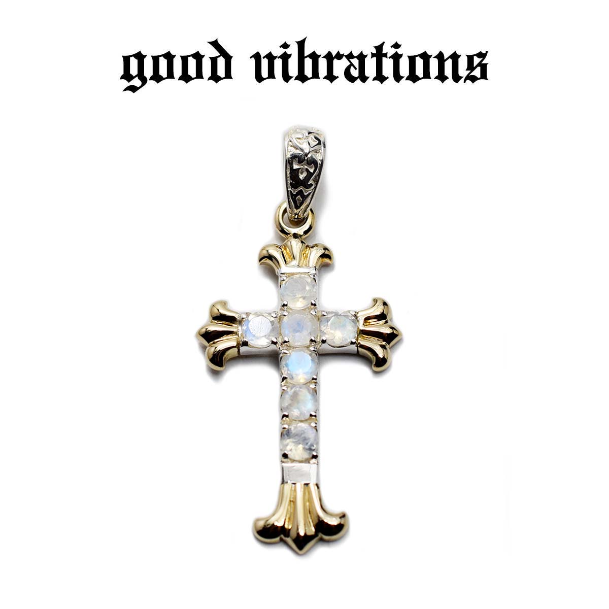 【good vibrations 正規取扱店】【送料無料】シルバーアクセサリー グッドバイブレーションズ アラベスク クロス 十字架 七石 レインボームーンストーン 天然石 チャーム ペンダントトップ シルバー925 純銀 メンズ レディース アクセサリー