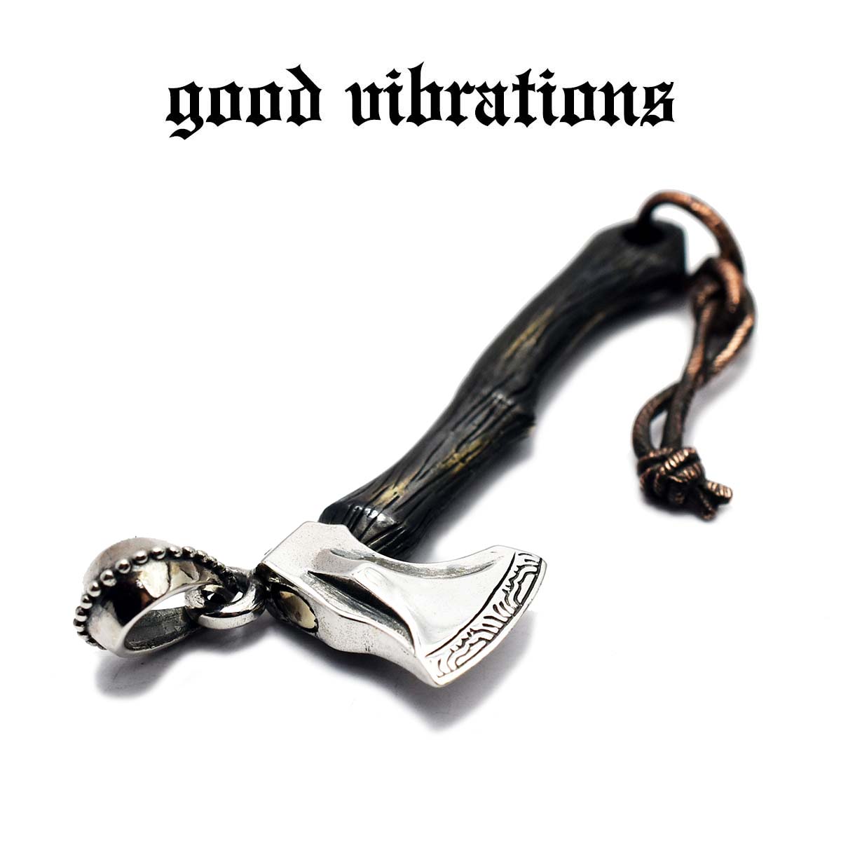 楽天CHAOS Accessory【good vibrations 正規取扱店】【送料無料】シルバーアクセサリー グッドバイブレーションズ ハチェット モチーフ アウトドア 手斧 キャンプ ギア 薪割り 暖炉 焚火 チャーム ペンダントトップ メンズ シルバー925 真鍮 銅