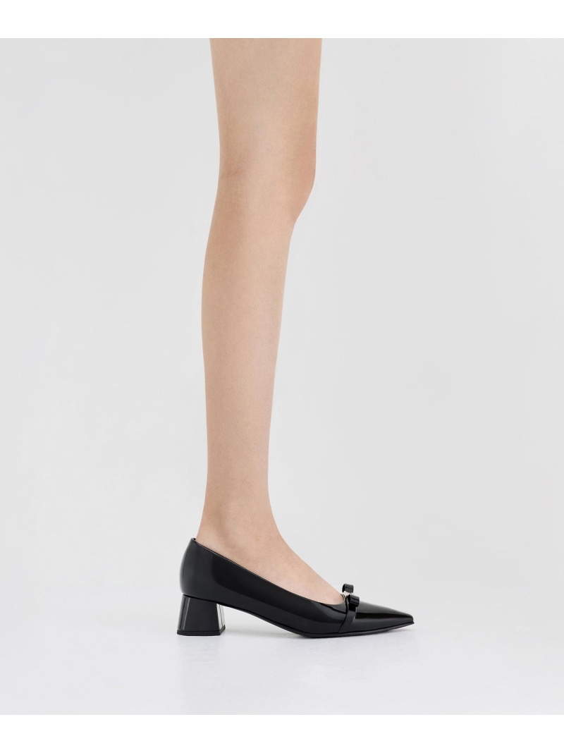 Dorian ドリアン パテントボウブロックヒールパンプス CHARLES & KEITH チャールズアンドキース シュー..