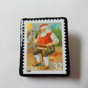 ●【クリスマス切手ブローチ】TANZAWAさんの手作りブローチアメリカプレゼントにもおススメ！メール便発送100円