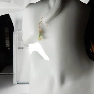 すずき商店ピアス3つの半貴石のピアスメール便送料無料