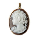 新作!K18シェルカメオとても美しい女性の「フリオ」作・ペンダントイタリア製カメオ(加工・日本)