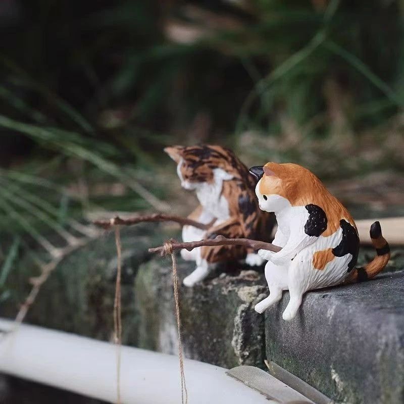 Rakuten - 【8個セット】釣り猫 置物 ミニチュア アクアリウム 水槽 オーナメント かわいい 置き物 ネコ ねこ オーナメント フィギュア インテリア 雑貨 釣り おもちゃ 猫の置物 猫のフィギュア 猫のインテリア 猫のアート 猫のオブジェ