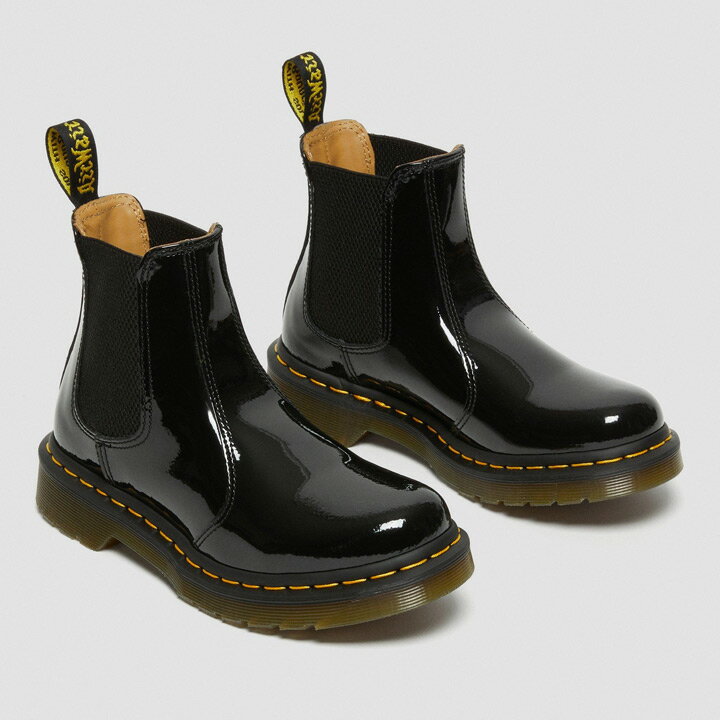 ドクターマーチン サイドゴアブーツ レディース DR.MARTENS / ドクターマーチン　レディース　2976　パテント　エナメル　チェルシーブーツ　サイドゴアブーツ　ブラック