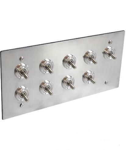 トグルスイッチプレート アルミ 9口 アンティーク調 金属製 スイッチカバー DIY インテリア 巾25.4cm×奥行2.5cm×高さ12cm