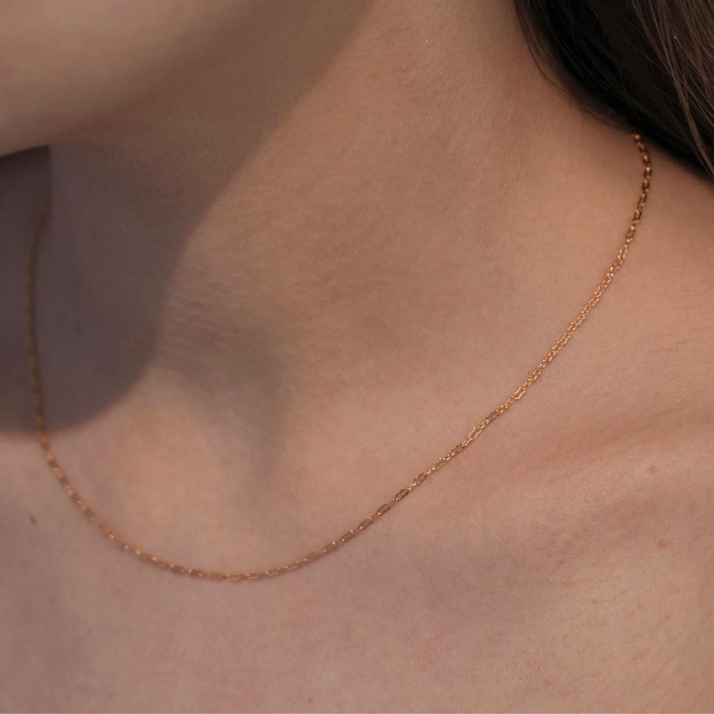 【 限定SALE 30%OFF 】 ネックレス つけっぱなし アクセサリー おしゃれ レネラ レディース シンプル チェーン オケージョン プレゼント 誕生日 結婚式 ファッション ゴールド 上品 人気 トレンド 流行 華奢 オフィス 14kgf