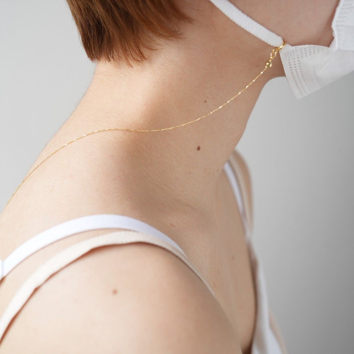 【 ランキング1位受賞 】 マスクチェーン マスク 花粉症 食べ歩き つけっぱなし 華奢 レネラ レディース シンプル ゴールド ネックレス 2way ブランド 大人 上品 トレンド 対策