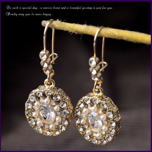 樂天商城 - アンティーク風 ブローチドロップピアス ミニパール きらきらラインストーン 揺れる フックピアス レディースピアス フックピアス 揺れる