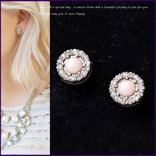 バッジ ボタン形 ストーン埋め込み スタッドピアス アンティーク調 レディースピアス